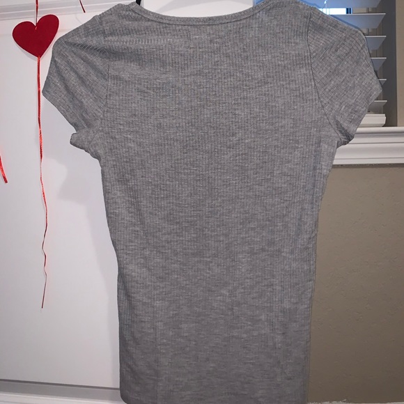 Gray Ribbed Top - Picture 2 of 3